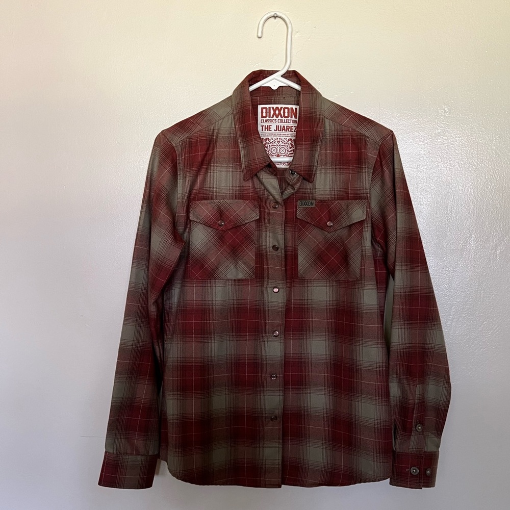 NWOT DIXXON Women’s M Flannel